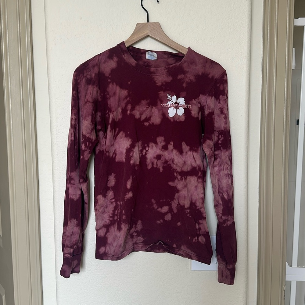 Trader Joe’s Custom Crew Tie-Dye Long Sleeve Shirt Unisex Size small